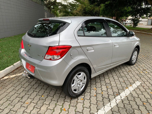 Chevrolet Onix 1.0 MPFI LT 8V FLEX 4P MANUAL