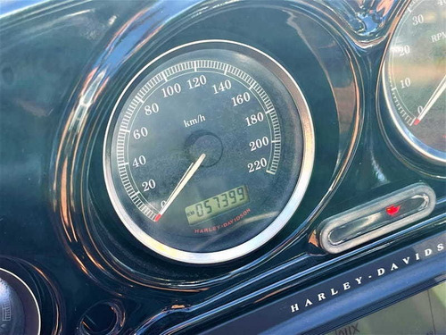 Imagem 3 de 13 de Harley-davidson Flhtcu