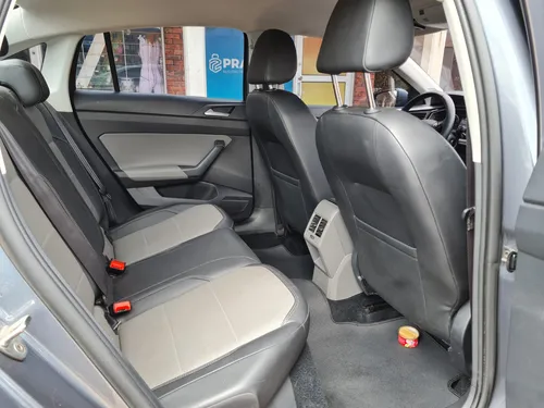 Volkswagen Virtus Highline 1.6cc TP AA 4X2