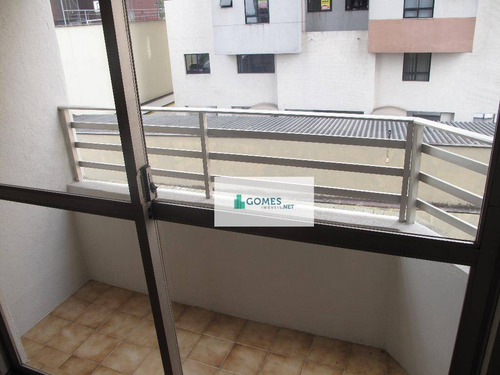 Apartamento Com 3 Dormitórios Para Alugar Por R$ 1.300,00/mês - Jardim Botânico - Curitiba/pr - Ap0131