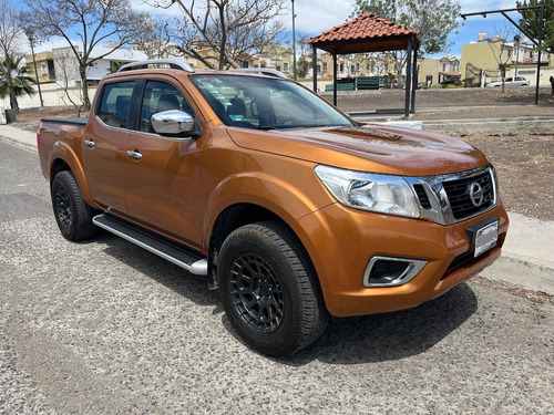 Nissan NP300 Frontier 2.5 Le Aa Mt