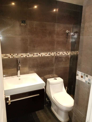 Imagen 3 de 10 de Lindo Y Cómodo Apartamento