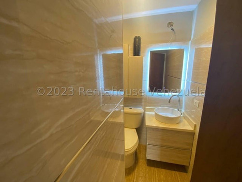 Imagen 25 de 30 de Yannelis García Vende Apartamento En Ciudad Roca, Este De Barquisimeto Laara