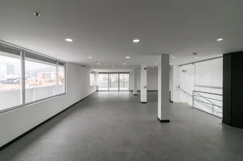 Oficina En Arriendo En Virrey. Cod A1094049