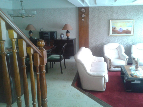 Imagen 1 de 30 de Venta Chalet 4 Ambientes - España 4000