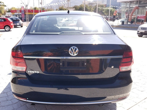 Volkswagen Vento 1.6 Confortline At