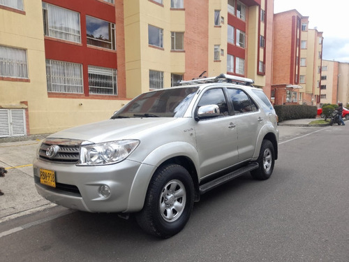 Toyota Fortuner 2.7l 4x2