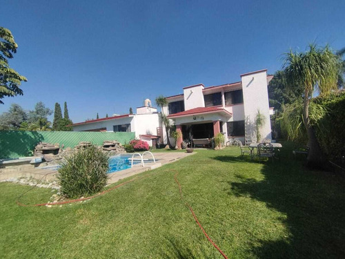 Casa En Venta En Lomas De Cocoyoc
