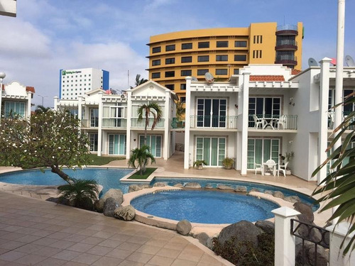 Imagen 1 de 11 de Villas Arrecifes, Casa En Venta Y Renta Amueblada, Frente Al Mar Y Playa.