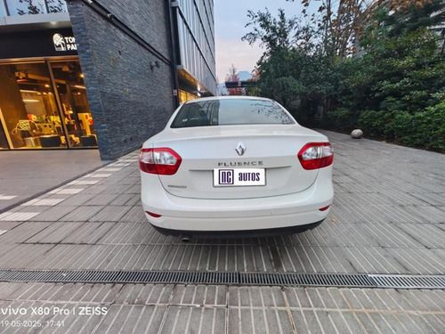 Renault Fluence DYNAMIQUE 2.0 CVT
