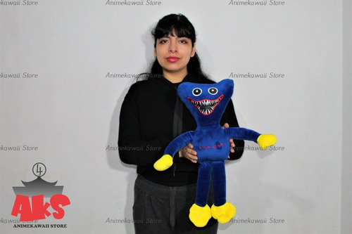 Imagen 4 de 7 de Huggy Wuggy Poppy Playtime Peluche 44cm (animekawaii)