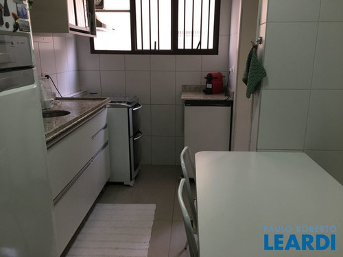 Imagem 3 de 9 de Apartamento - Aclimação - Sp - 630568