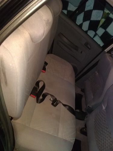 Imagem 9 de 10 de Volkswagen Spacefox 2007 1.6 Plus Total Flex 5p