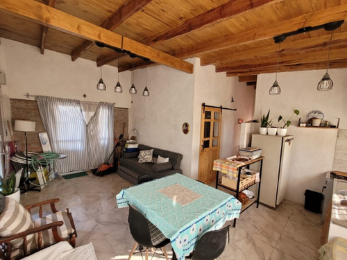 Imagen 9 de 18 de Casa Quinta De Un Dormitorio, Con Vista Al Rio En Quinto Cuartel