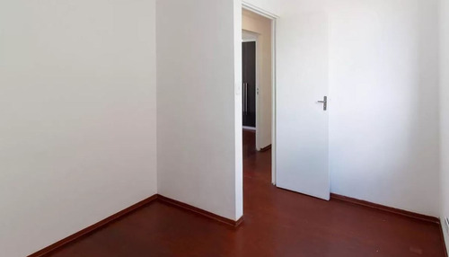 Apto 8o Andar. Manacas (limite Osasco São Paulo). 3 Dorm