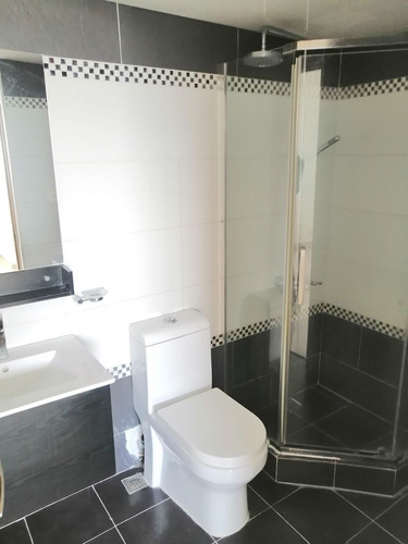 Apartamento En Venta En Evaristo Morales.