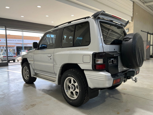 Imagen 4 de 8 de Mitsubishi Montero Gls 2.8 Tdi Tc Unica