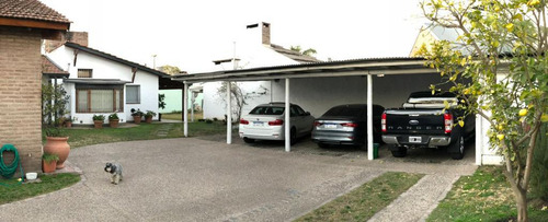 Venta - Casa 3dorm + Depto - Patio Y Pileta