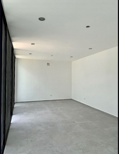 Imagen 3 de 27 de Casa En Renta En Privada En Temozón Norte, Mérida. 4 Recámar
