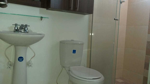 Imagen 5 de 11 de Apartamento En Arriendo Barrio Maria Auxiliadora, Sabaneta.
