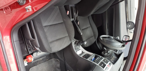Peugeot 307 Xs 1.6 Rojo 2010 95600 Km