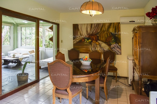 Casa En Venta Playa Mansa- Ref: 30567