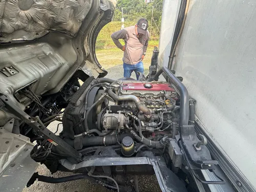 Hino 300 Dutro Refrigeración Nqr Npr 11500 Peso Báscula