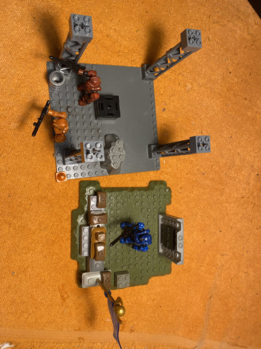 Megabloks Mega Construx Halo Battle Stage (12) (Usado)