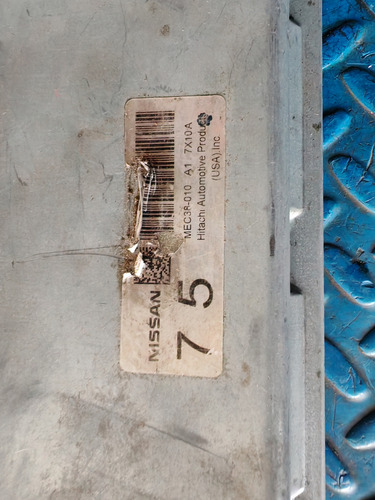 Computadora De Motor Nissan Mec38-010 A1 (Usado)