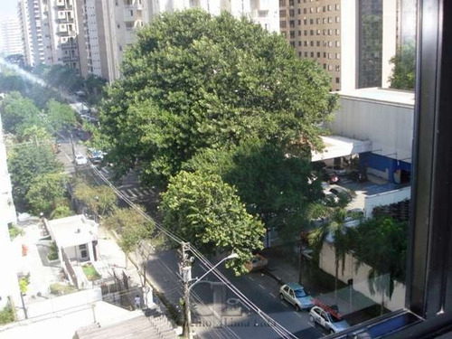 Imagem 9 de 10 de Moema - Conj. Comercial Com Ar Cond., E Reformado! - 474-2