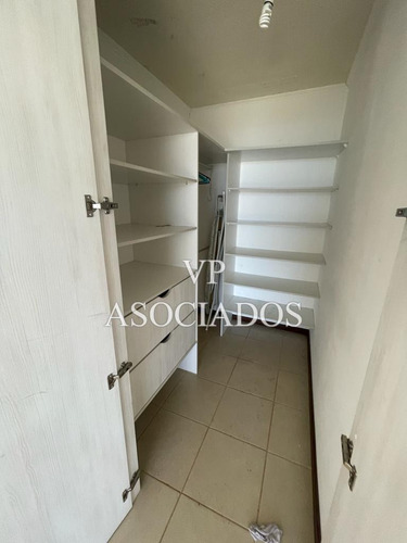 Departamento En Primera Linea Cuenta Con 3d-2b-bod Y Box.