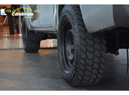Toyota Hilux 2.8 POWER PACK 4X4 CD 16V DIESEL 4P MANUAL