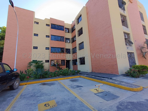 Apartamento En Venta Urb Narayola 2 Intercomunal Turmero Exclusivo Conjunto Pozo Agua Excelente Precio Estef 24-13155