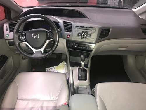 Honda Civic 2014 1.8 Lxs Flex Aut. 4p Prata 2014