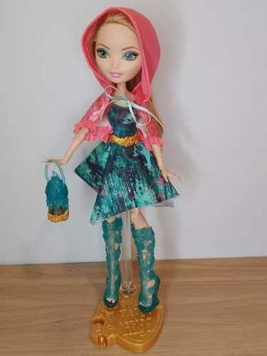 Boneca Articulada com Acessórios - Ever After High - Ashlynn Ella