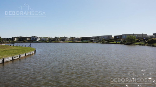 Imagen 22 de 24 de Exclusiva Casa En Venta - El Cantón