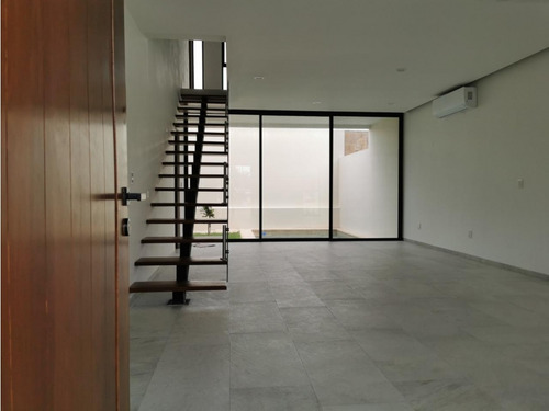 Casa Nueva En Venta En Residencial Río, Cancún