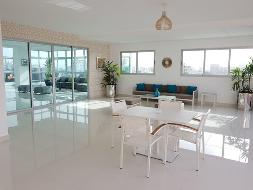 Alquilo Apartamento De 2 Habitaciones En Bella Vista