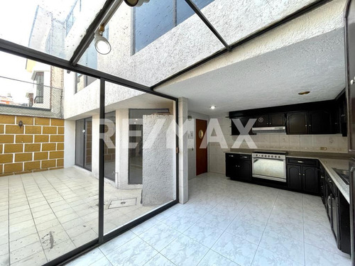 Casa En Condominio En Venta En Chimalcoyotl Tlalpan