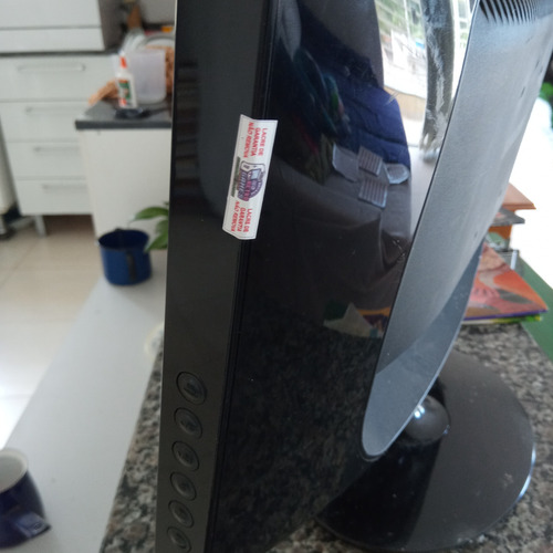 Monitor Lcd Samsung 933 18.5 Pol C/defeito - Leia O Anuncio (Usado)