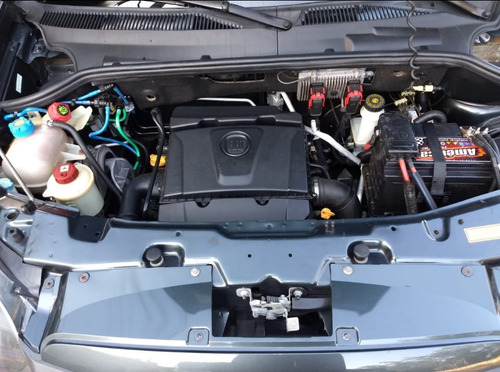 Fiat Doblo 2011 1.8 16v Adventure Locker Flex 5p