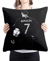 Comprar Cojin Almohada Ronaldo Futbool Deportes Fondo Negro 45x45cm 
