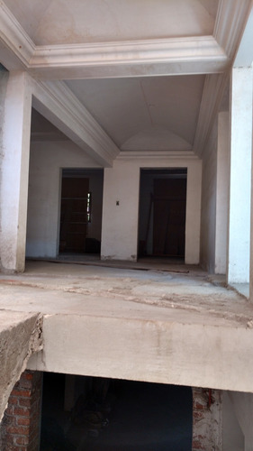 Imagen 4 de 14 de Casa De 5 Recamaras, 2 Baños Amplios, Cajon Para Un Automov