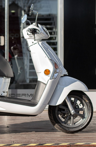 Imagen 2 de 25 de Kymco Like 200 Lidermoto Martínez Scooters