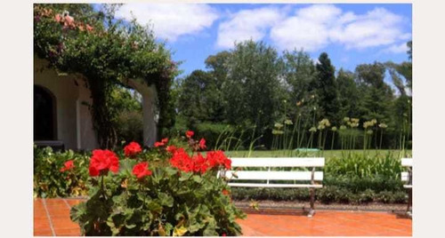 Parcela En Parque Colonial