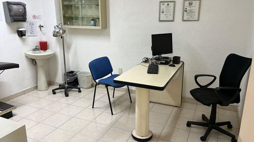 Clínica En Venta En Iztapalapa, Juan Escutia
