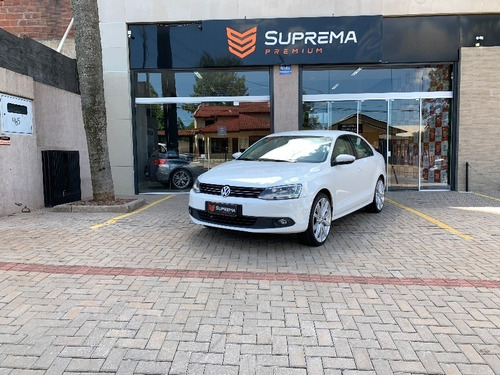 Jetta 2.0 Comfortline Automatico Rodas 20 Interno Bege