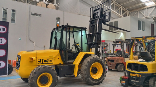 ¡montacargas Todo Terreno! Jcb De 3 Toneladas, Seminuevo