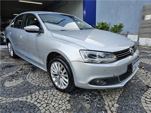 Volkswagen Jetta 2.0 TSI HIGHLINE 200CV GASOLINA 4P TIPTRONIC