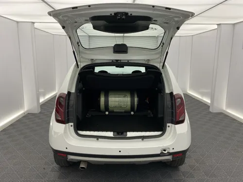 Renault Duster 2.0 DYNAMIQUE/INTENS MT4X4